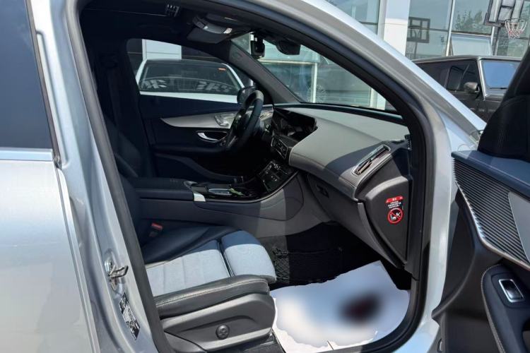 Used Mercedes-Benz EQC 2020 EQC 350 4MATIC Right Front Seat