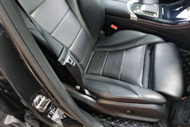 Used Mercedes-Benz EQC 2020 EQC 400 4MATIC Right Front Seat