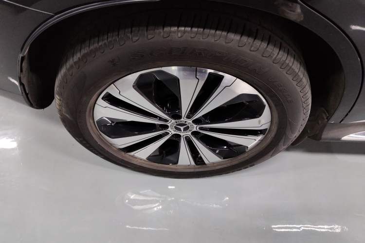 Used Mercedes-Benz EQC 2020 EQC 350 4MATIC Right Rear Wheel Hub