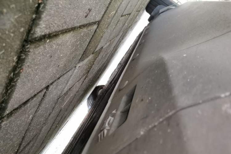 Used Mercedes-Benz EQC 2020 EQC 400 4MATIC Right Side Sill