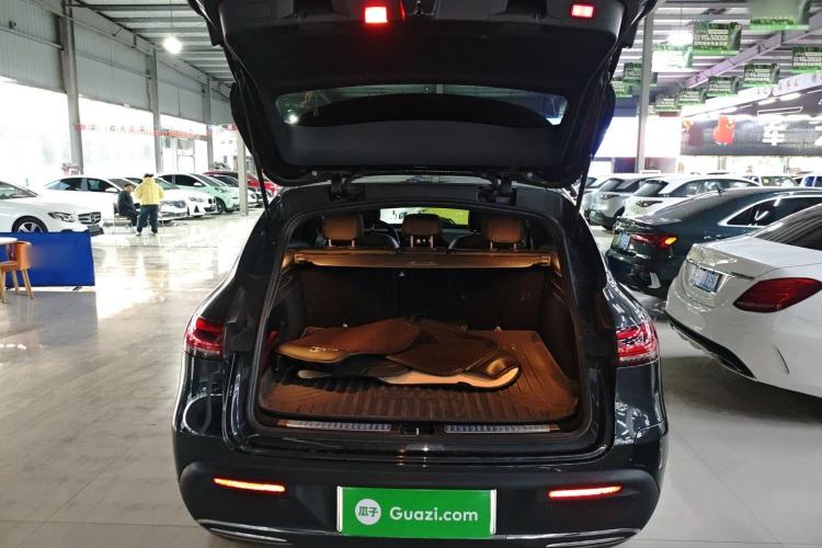 Used Mercedes-Benz EQC 2020 EQC 350 4MATIC Trunk