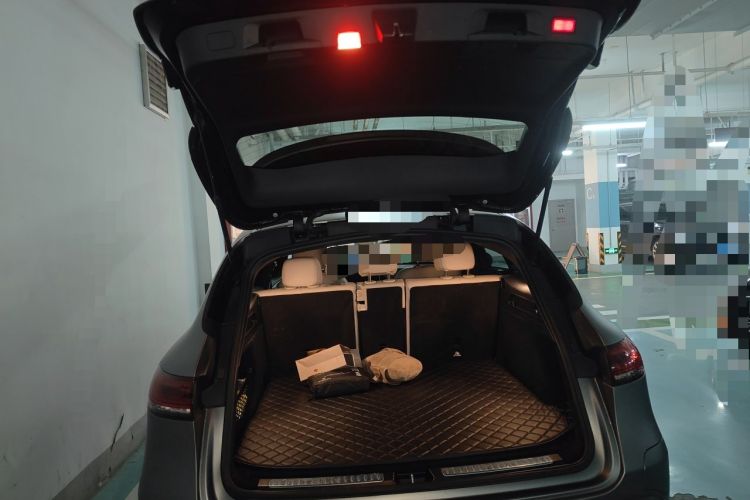 Used Mercedes-Benz EQC 2020 EQC 400 4MATIC Trunk