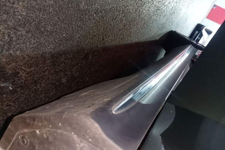 Used Mercedes-Benz EQC 2020 EQC 350 4MATIC Right Side Sill