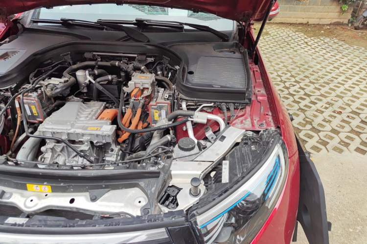 Used Mercedes-Benz EQC 2020 EQC 400 4MATIC Engine Bay Left