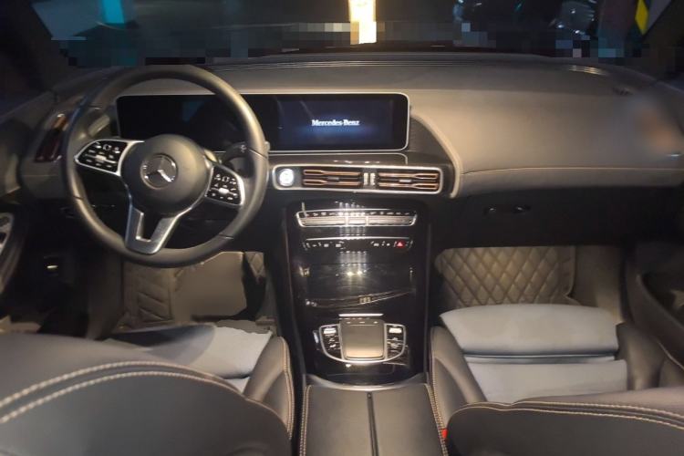 Used Mercedes-Benz EQC 2020 EQC 350 4MATIC Interior 2