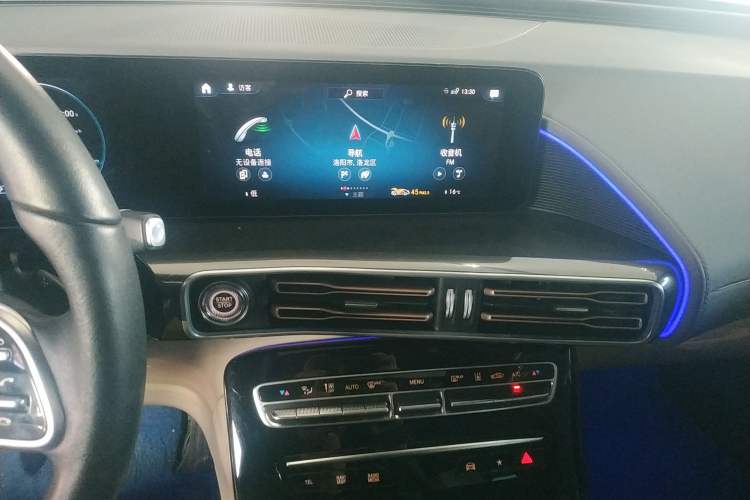 Used Mercedes-Benz EQC 2020 EQC 350 4MATIC Audio And AC Panel