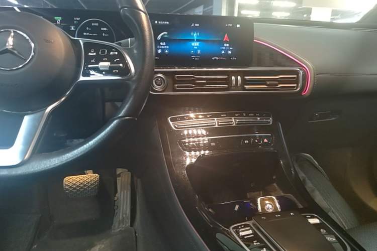 Used Mercedes-Benz EQC 2020 EQC 350 4MATIC Audio And AC Panel
