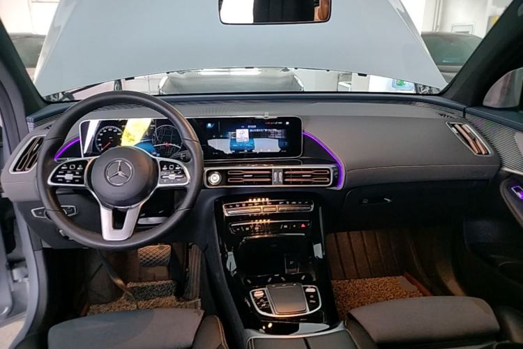 Used Mercedes-Benz EQC 2020 EQC 350 4MATIC Center Console