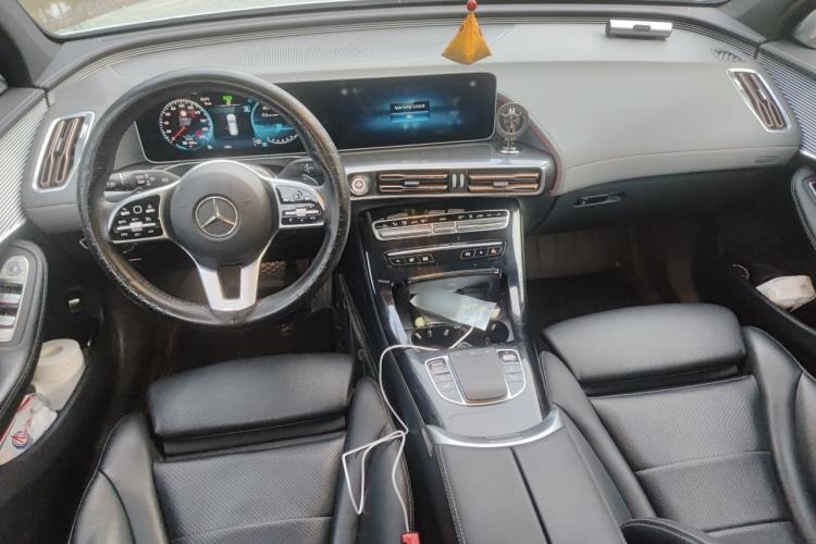 Used Mercedes-Benz EQC 2020 EQC 400 4MATIC Center Console