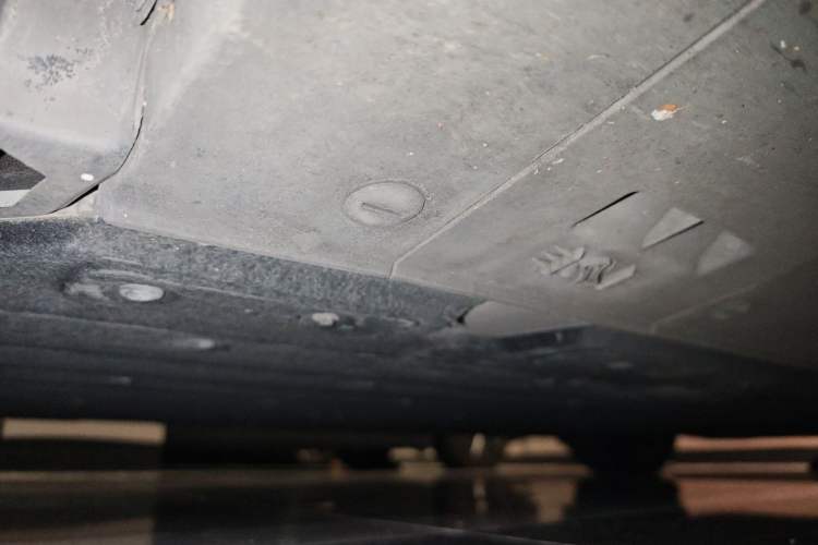 Used Mercedes-Benz EQC 2020 EQC 400 4MATIC Chassis Front Left