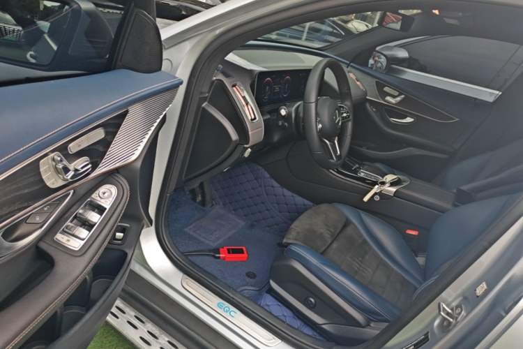 Used Mercedes-Benz EQC 2020 EQC 400 4MATIC Driver Seat