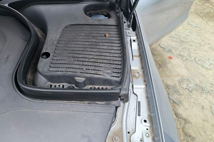 Used Mercedes-Benz EQC 2020 EQC 400 4MATIC Engine Bay Left