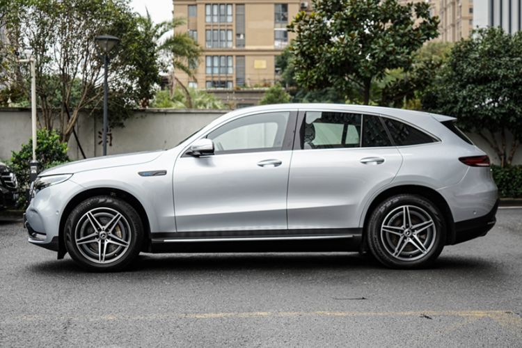 Used Mercedes-Benz EQC 2020 EQC 400 4MATIC Exterior 2