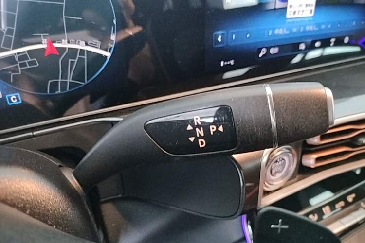 Used Mercedes-Benz EQC 2020 EQC 350 4MATIC Gear Lever