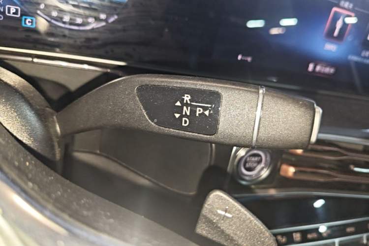 Used Mercedes-Benz EQC 2020 EQC 400 4MATIC Gear Lever