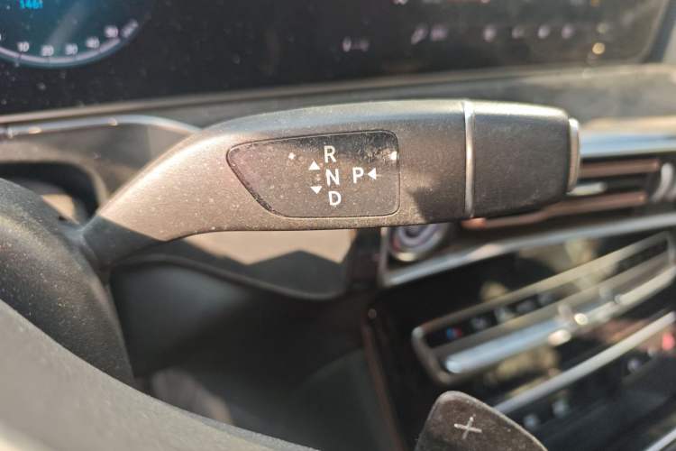 Used Mercedes-Benz EQC 2020 EQC 400 4MATIC Gear Lever