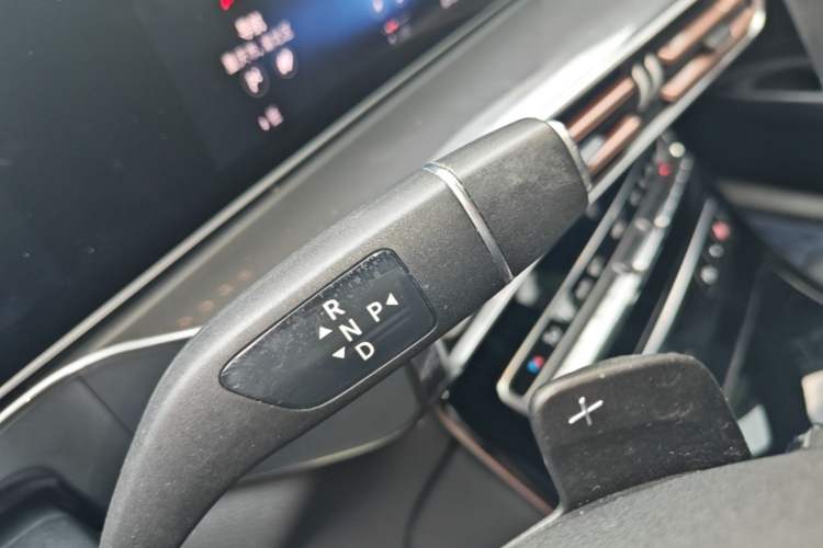 Used Mercedes-Benz EQC 2020 EQC 400 4MATIC Gear Lever
