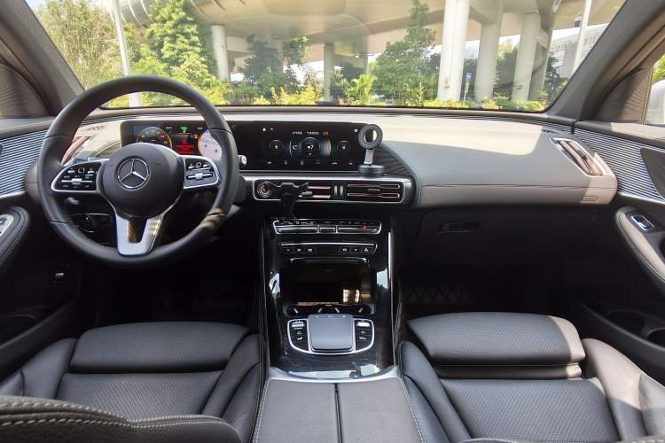 Used Mercedes-Benz EQC 2020 EQC 400 4MATIC Interior 1