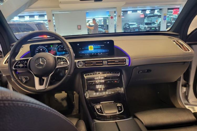 Used Mercedes-Benz EQC 2020 EQC 350 4MATIC Interior 1