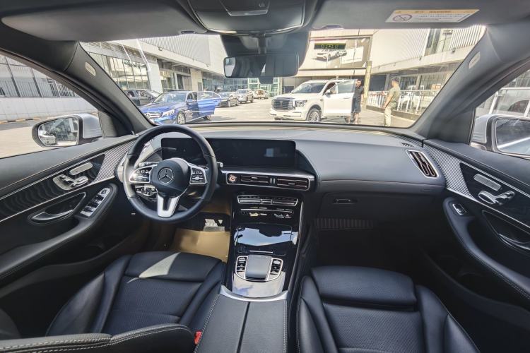 Used Mercedes-Benz EQC 2020 EQC 400 4MATIC Interior 3