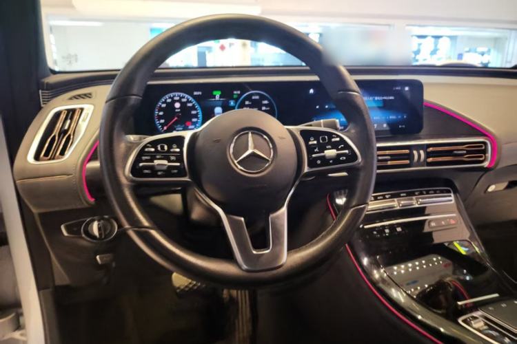 Used Mercedes-Benz EQC 2020 EQC 350 4MATIC Interior 4