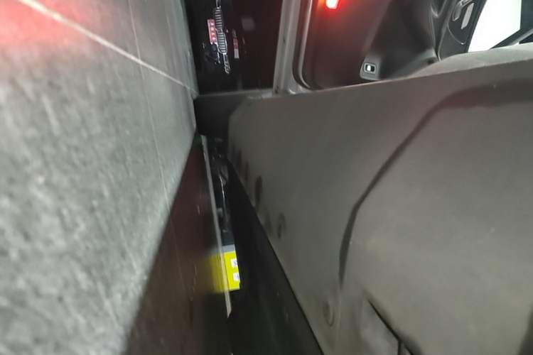 Used Mercedes-Benz EQC 2020 EQC 350 4MATIC Left Side Sill