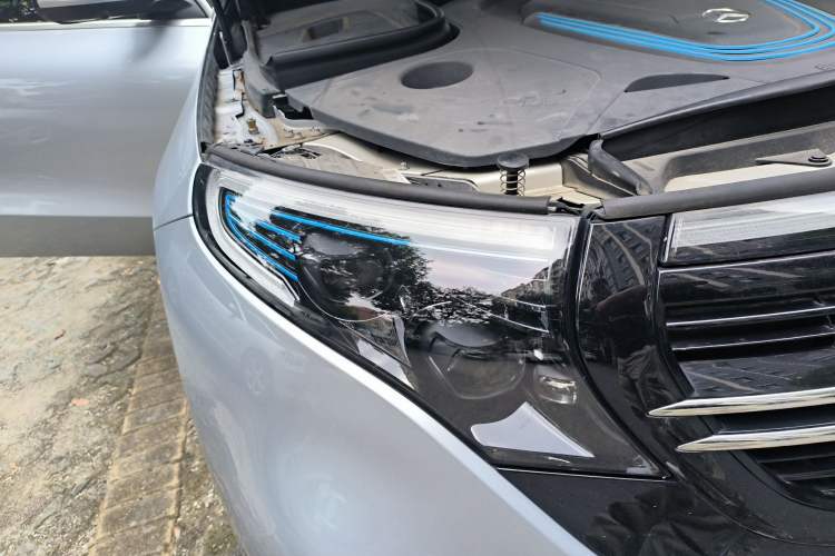 Used Mercedes-Benz EQC 2020 EQC 400 4MATIC Right Front Headlight