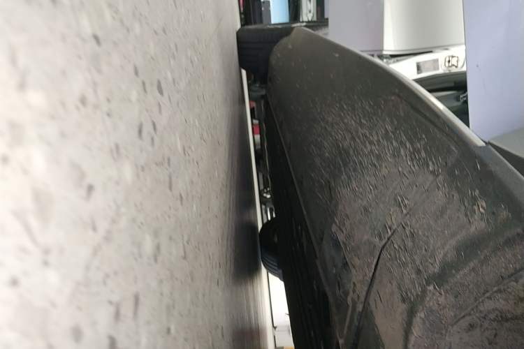 Used Mercedes-Benz EQC 2020 EQC 400 4MATIC Right Side Sill