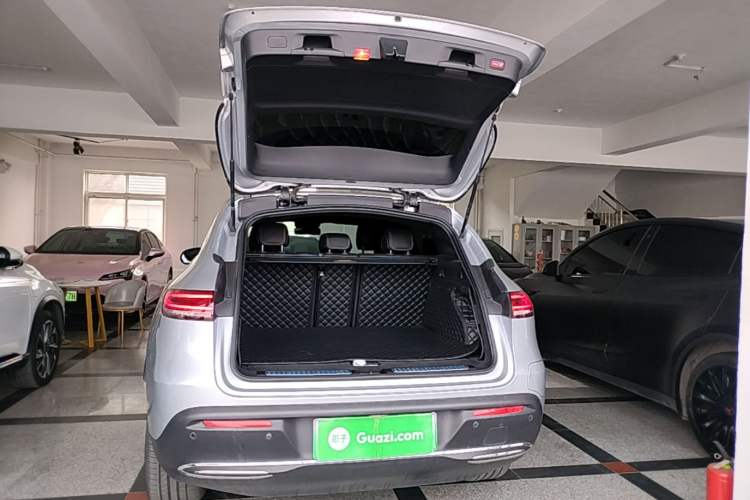 Used Mercedes-Benz EQC 2020 EQC 350 4MATIC Trunk