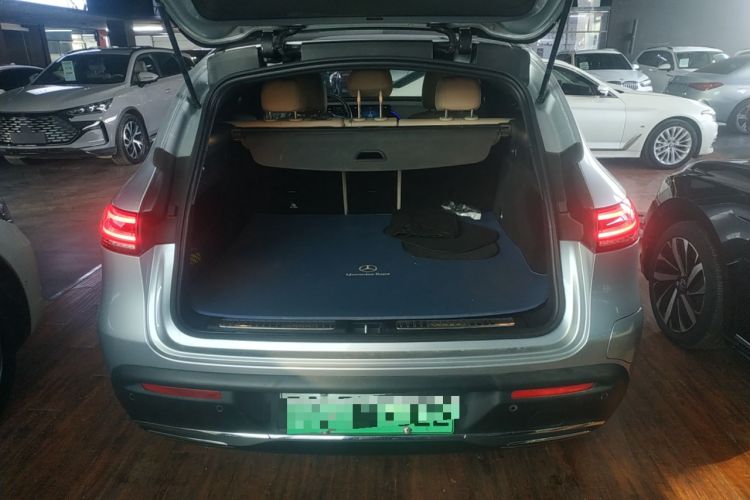 Used Mercedes-Benz EQC 2020 EQC 350 4MATIC Trunk