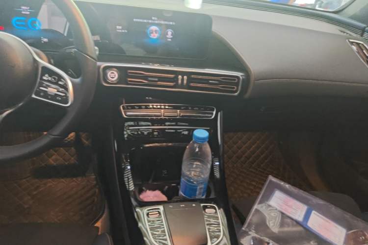 Used Mercedes-Benz EQC 2020 EQC 400 4MATIC Audio And AC Panel