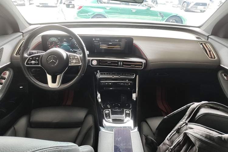 Used Mercedes-Benz EQC 2020 EQC 350 4MATIC Center Console