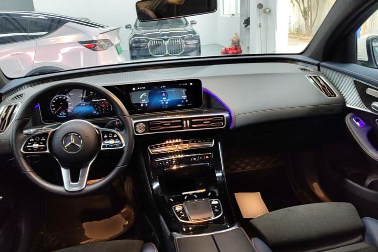 Used Mercedes-Benz EQC 2020 EQC 400 4MATIC Center Console