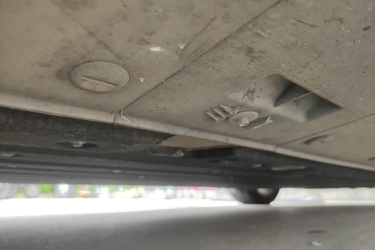 Used Mercedes-Benz EQC 2020 EQC 400 4MATIC Chassis Front Left