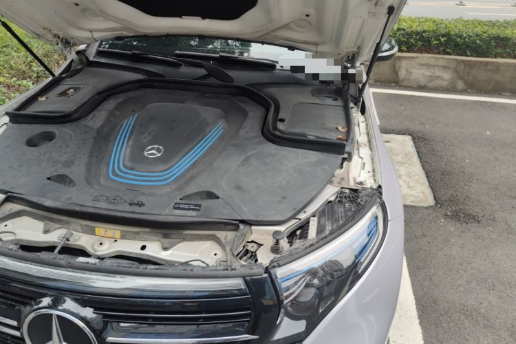 Used Mercedes-Benz EQC 2020 EQC 350 4MATIC Engine Bay Left