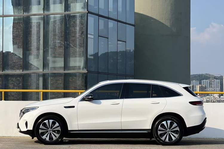 Used Mercedes-Benz EQC 2020 EQC 350 4MATIC Exterior 3