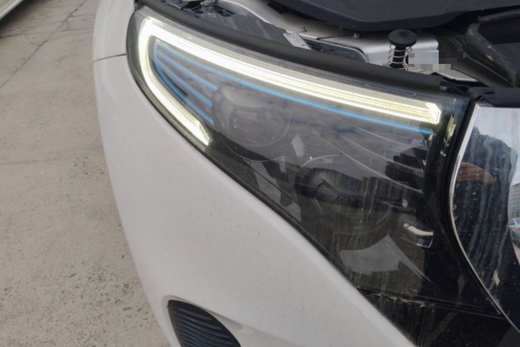Used Mercedes-Benz EQC 2020 EQC 350 4MATIC Exterior 6