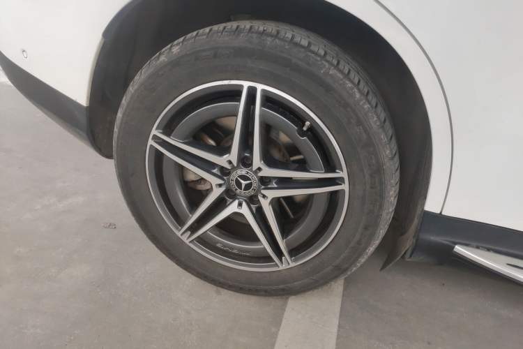 Used Mercedes-Benz EQC 2020 EQC 400 4MATIC Exterior 8