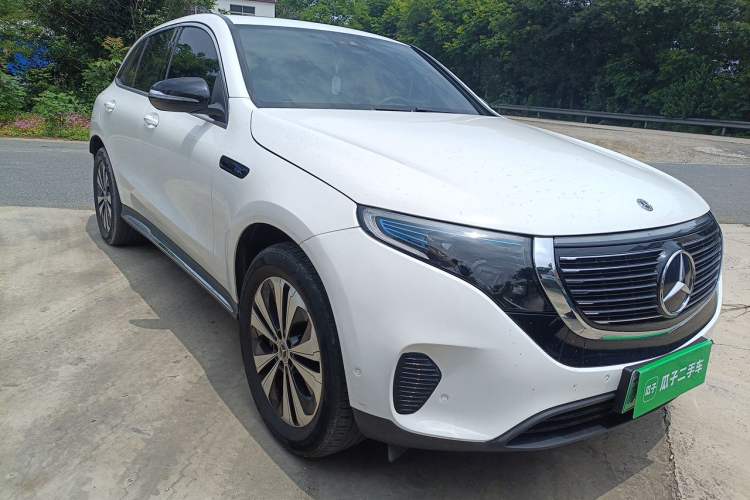 Used Mercedes-Benz EQC 2020 EQC 350 4MATIC Front Right 45 Deg