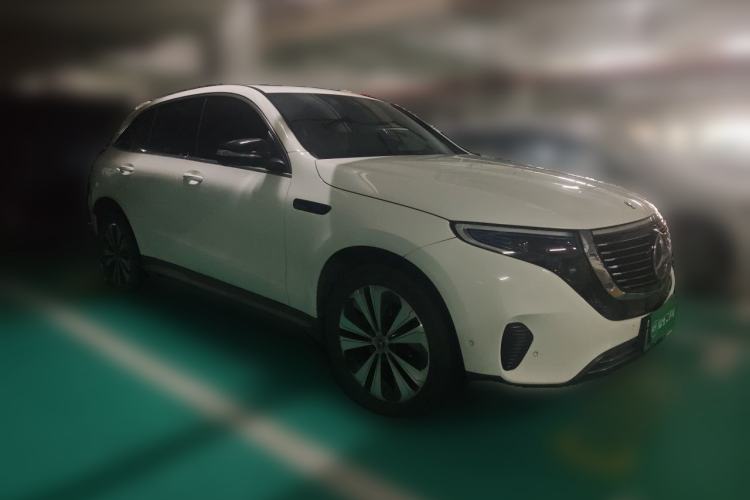 Used Mercedes-Benz EQC 2020 EQC 350 4MATIC Front Right 45 Deg