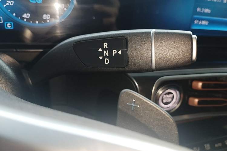 Used Mercedes-Benz EQC 2020 EQC 400 4MATIC Gear Lever