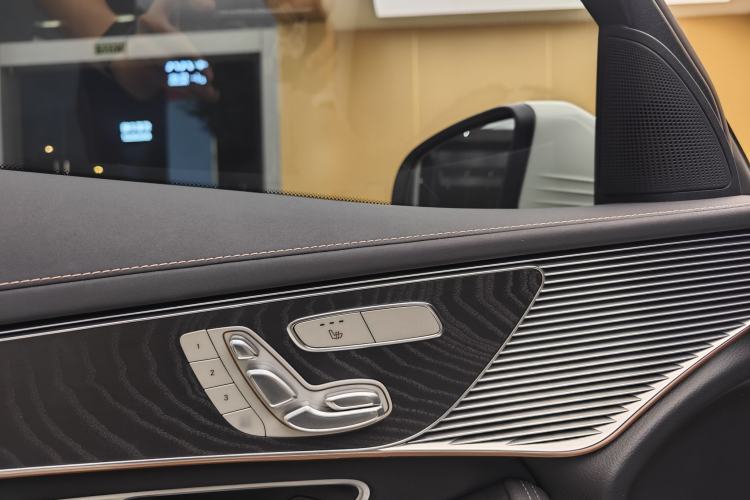 Used Mercedes-Benz EQC 2020 EQC 400 4MATIC Interior 13