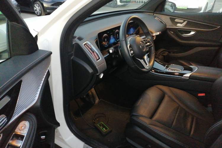 Used Mercedes-Benz EQC 2020 EQC 400 4MATIC Interior 3