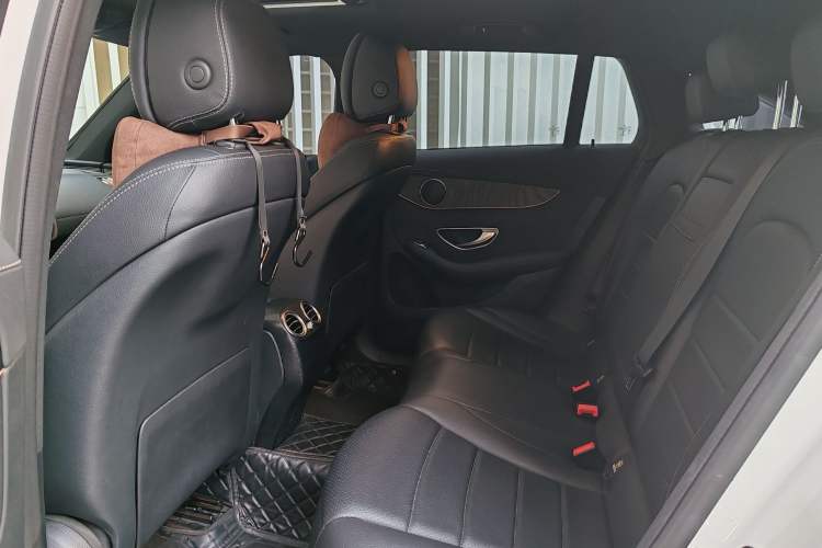 Used Mercedes-Benz EQC 2020 EQC 350 4MATIC Interior 3