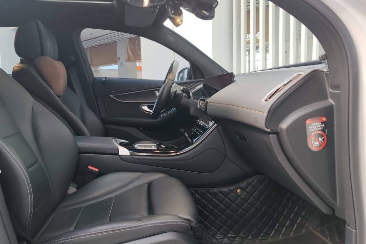 Used Mercedes-Benz EQC 2020 EQC 350 4MATIC Interior 4