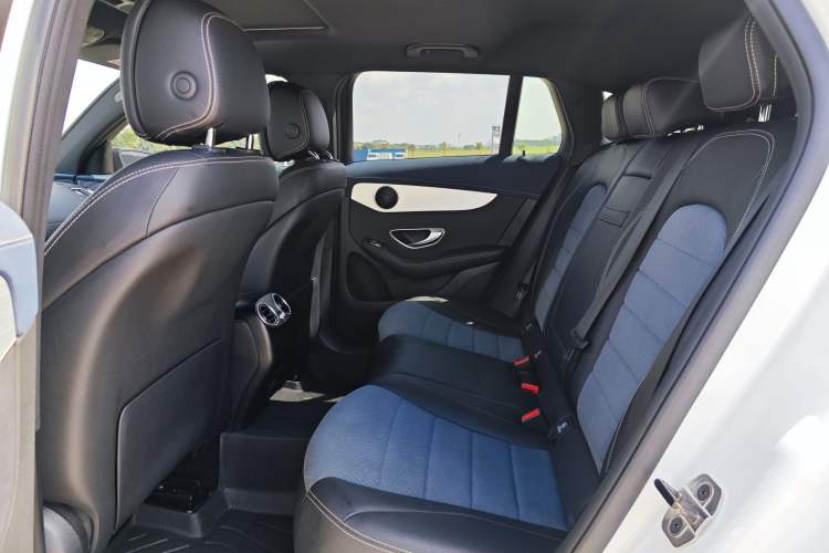 Used Mercedes-Benz EQC 2020 EQC 350 4MATIC Interior 4
