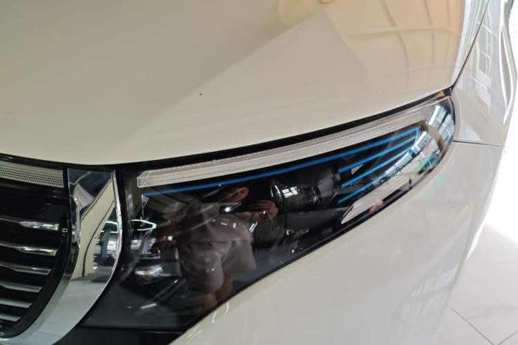Used Mercedes-Benz EQC 2020 EQC 350 4MATIC Left Front Headlight