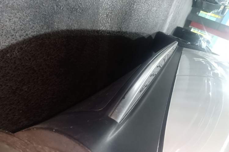 Used Mercedes-Benz EQC 2020 EQC 400 4MATIC Left Side Sill