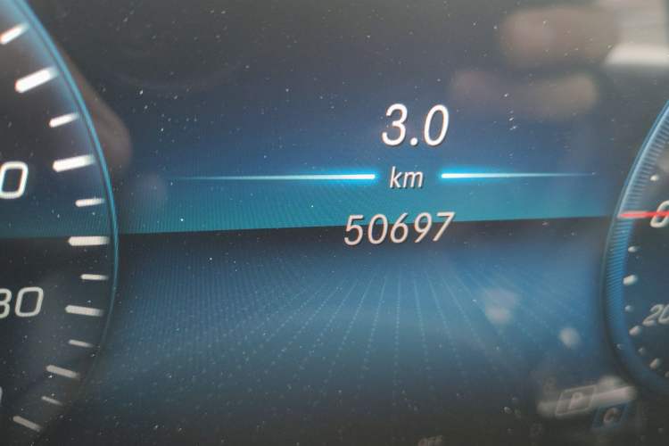 Used Mercedes-Benz EQC 2020 EQC 350 4MATIC Odometer Close Up