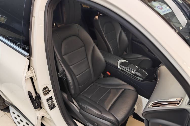 Used Mercedes-Benz EQC 2020 EQC 400 4MATIC Right Front Seat